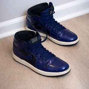 Nike Purple High-Top Air Jordan’s M 7.5/W 9